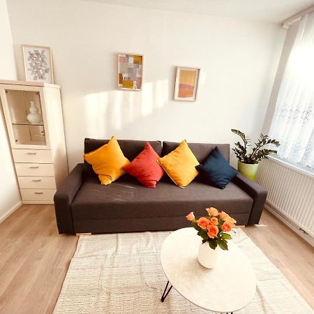 شتوتغارت Frisch Renoviertes Und Charmantes Apartment المظهر الخارجي الصورة